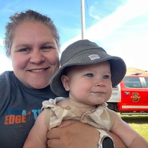 Meet your Posher, Burgandy